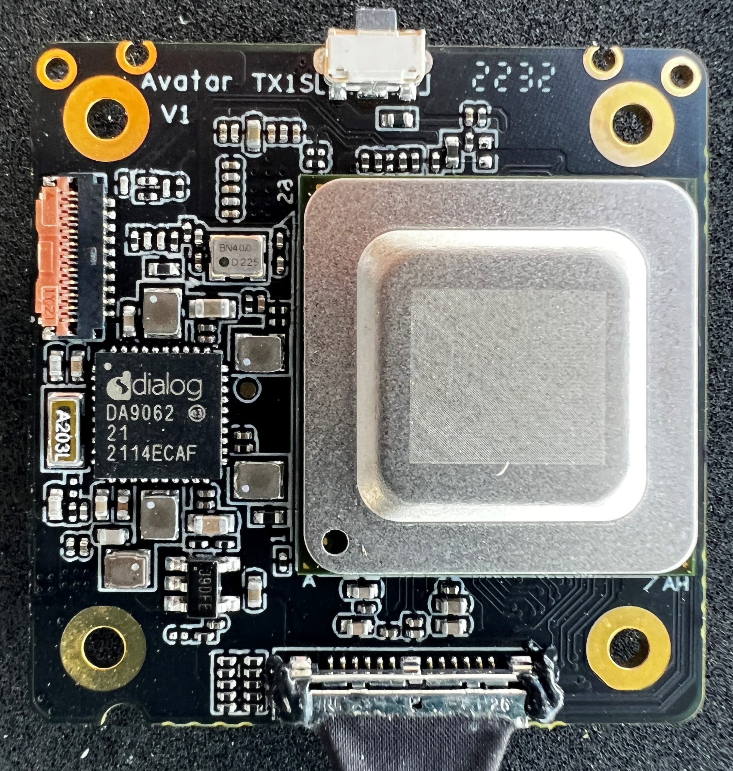Avatar 1S V1 Front